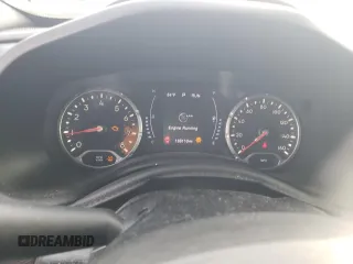 2018 Jeep Renegade Latitude z VIN ZACCJABB4JPH74018, wystawiony jako Copart lot #57298315 z przebiegiem 153 110 mil mil oraz Szkoda całkowita • Salvage title. Historia ofert i sprzedaży dostępna na DreamBid. Obrazek 9.