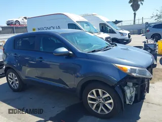 2016 Kia Sportage LX with VIN KNDPB3AC3G7838754, listed as a IAAI auction lot 42004172 with 184,857 mi miles. Bid and sale history available at carsss.com. Image 14.