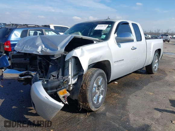2010 Chevrolet Silverado 1500 LT with VIN 1GCSCSE04AZ116383, listed as a IAAI auction lot 41508799 with 168,530 mi miles and . Bid and sale history available at DreamBid. Image 17.