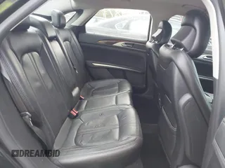 2014 Lincoln MKZ with VIN 3LN6L2G90ER832698, listed as a IAAI auction lot 41887879 with 141,798 mi miles and . Bid and sale history available at DreamBid. Image 8.
