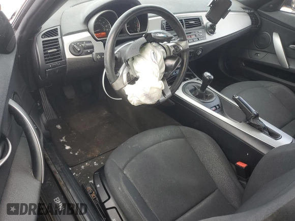 2005 BMW Z4 2.5i with VIN 4USBT335X5LR71029, listed as a Copart auction lot 42146655 with 80,813 mi miles and Salvage Title. Bid and sale history available at carsss.com. Image 8.