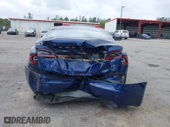 2016 Tesla Model S 70 with VIN 5YJSA1E10GF141725, listed as a IAAI auction lot 41878171 with 119,025 mi miles and . Bid and sale history available at DreamBid. Image 16.