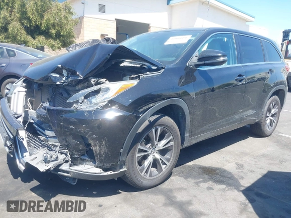 2018 Toyota Highlander LE with VIN 5TDZZRFH7JS265754, listed as a IAAI auction lot 41988890 with 120,082 mi miles and . Bid and sale history available at DreamBid. Image 2.