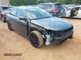 2017 Volkswagen Jetta S с VIN 3VW2B7AJ7HM329903, выставлен на аукционе IAAI как лот 42149225 с пробегом 103 140 миль миль и . История ставок и продаж доступна на DreamBid. Изображение 1.