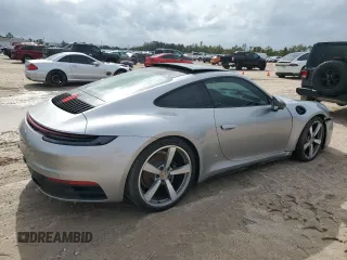 2024 Porsche 911 Carrera with VIN WP0AA2A96RS207083, listed as a Copart auction lot 81538594 with 5,237 mi miles and Salvage Title. Bid and sale history available at carsss.com. Image 3.