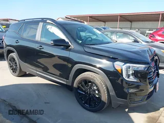 2024 GMC Terrain SLE с VIN 3GKALMEG9RL293961, выставлен на аукционе IAAI как лот 39761622 с пробегом 1 573 миль миль и . История ставок и продаж доступна на DreamBid. Изображение 1.