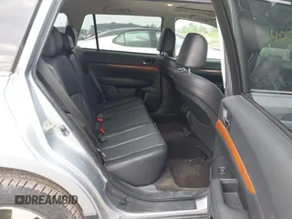 2013 Subaru Outback Limited с VIN 4S4BRCLC8D3288324, выставлен на аукционе IAAI как лот 42381236 с пробегом 142 224 миль миль и . История ставок и продаж доступна на DreamBid. Изображение 8.