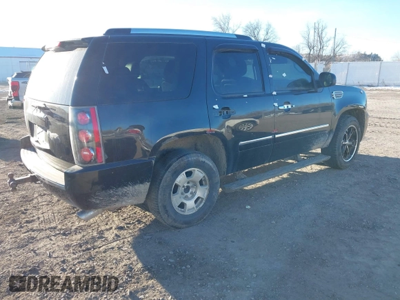 2013 GMC Yukon Denali with VIN 1GKS2EEF7DR310276, listed as a IAAI auction lot 41432983 with 243,119 mi miles. Bid and sale history available at carsss.com. Image 4.