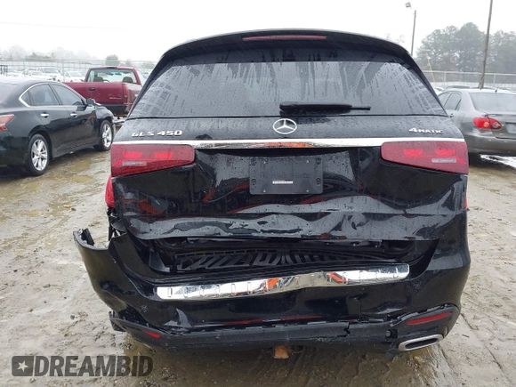 2024 Mercedes-Benz GLS 450 with VIN 4JGFF5KEXRB085487, listed as a IAAI auction lot 40887211 with 26,042 mi miles and . Bid and sale history available at DreamBid. Image 16.