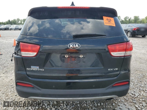 2017 Kia Sorento EX with VIN 5XYPH4A55HG202895, listed as a Copart auction lot 55296035 with 205,437 mi miles and Salvage title. Bid and sale history available at DreamBid. Image 6.