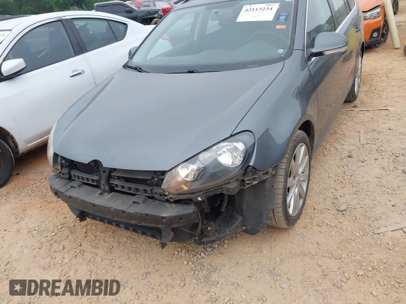 2012 Volkswagen Jetta TDI w/Sunroof & Nav with VIN 3VWPL7AJ3CM662367, listed as a IAAI auction lot 42113234 with 105,686 mi miles and . Bid and sale history available at DreamBid. Image 12.