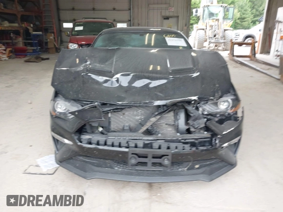 2020 Ford Mustang GT with VIN 1FA6P8CFXL5158685, listed as a IAAI auction lot 42276105 with 13,775 mi miles and . Bid and sale history available at DreamBid. Image 12.