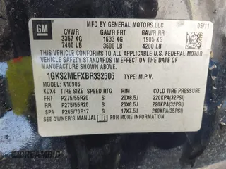 2011 GMC Yukon XL Denali z VIN 1GKS2MEFXBR332506, wystawiony jako IAAI lot #41954317 z przebiegiem 178 036 mil mil oraz . Historia ofert i sprzedaży dostępna na DreamBid. Obrazek 9.