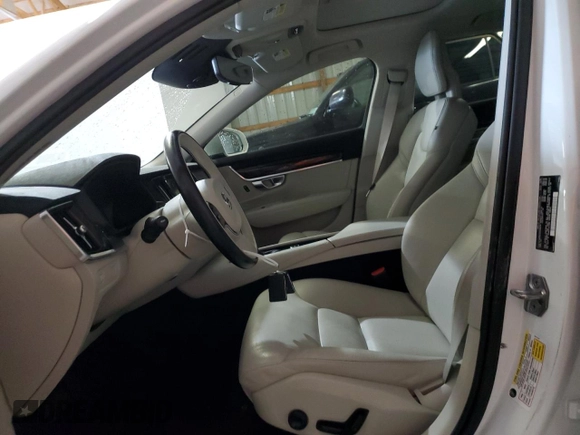 2017 Volvo S90 Momentum with VIN YV1102AK0H1006638, listed as a Copart auction lot 50428634 with 37,578 mi miles and Salvage Title. Bid and sale history available at carsss.com. Image 7.