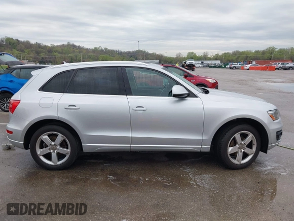 2010 Audi Q5 Premium Plus с VIN WA1LKAFP5AA104653, выставлен на аукционе IAAI как лот 41930488 с пробегом 81 934 миль миль и . История ставок и продаж доступна на DreamBid. Изображение 14.