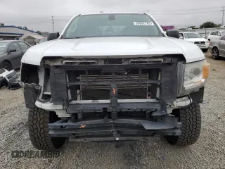 2015 GMC Canyon 2WD z VIN 1GTG5AEA4F1210126, wystawiony jako Copart lot #59802765 z przebiegiem 169 773 mil mil oraz Szkoda całkowita • Salvage title. Historia ofert i sprzedaży dostępna na DreamBid. Obrazek 5.