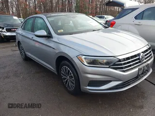 2019 Volkswagen Jetta SEL z VIN 3VWEB7BUXKM199094, wystawiony jako IAAI lot #41083949 z przebiegiem 38 083 mil mil oraz . Historia ofert i sprzedaży dostępna na DreamBid. Obrazek 1.