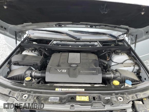 2011 Land Rover Range Rover SC with VIN SALMF1E4XBA331238, listed as a Copart auction lot 59516845 with 94,479 mi miles and Salvage title. Bid and sale history available at DreamBid. Image 12.