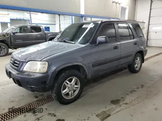 2001 Honda CR-V LX z VIN JHLRD28491C000225, wystawiony jako Copart lot #50099335 z przebiegiem 323 284 mil mil oraz Czysty tytuł • Clean title. Historia ofert i sprzedaży dostępna na DreamBid. Obrazek 1.