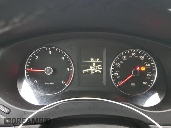 2013 Volkswagen Jetta TDI w/Premium/Nav with VIN 3VWLL7AJ0DM390070, listed as a Copart auction lot 45739205 with 94,077 mi miles and Salvage title. Bid and sale history available at DreamBid. Image 9.