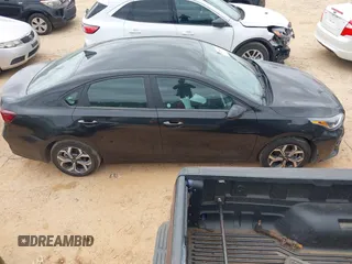 2021 Kia Forte LXS z VIN 3KPF24AD7ME355726, wystawiony jako IAAI lot #42286878 z przebiegiem 106 297 mil mil oraz . Historia ofert i sprzedaży dostępna na DreamBid. Obrazek 12.
