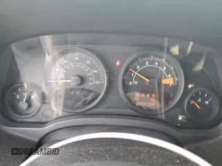 2014 Jeep Patriot Sport z VIN 1C4NJPBA9ED570306, wystawiony jako Copart lot #47923305 z przebiegiem 200 589 mil mil oraz Szkoda całkowita • Salvage title. Historia ofert i sprzedaży dostępna na DreamBid. Obrazek 9.