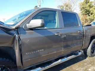 2015 Chevrolet Silverado 1500 LT with VIN 3GCUKREC9FG517787, listed as a IAAI auction lot 41400803 with 254,489 mi miles. Bid and sale history available at carsss.com. Image 14.