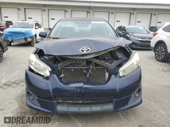 2009 Toyota Matrix S z VIN 2T1KE40E79C021413, wystawiony jako Copart lot #58497695 z przebiegiem 233 391 mil mil oraz Nie do naprawy • Non repairable. Historia ofert i sprzedaży dostępna na DreamBid. Obrazek 5.