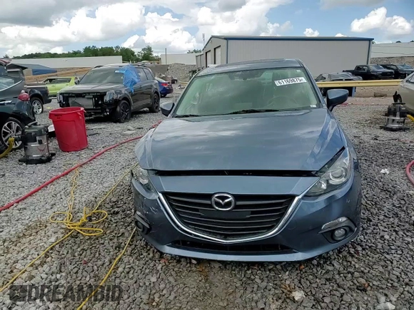 2015 Mazda 3 i Grand Touring z VIN 3MZBM1W78FM170908, wystawiony jako Copart lot #61169875 z przebiegiem 66 801 mil mil oraz Szkoda całkowita • Salvage title. Historia ofert i sprzedaży dostępna na DreamBid. Obrazek 13.