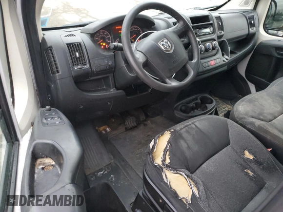 2015 Ram ProMaster Cargo z VIN 3C6TRVDG9FE516503, wystawiony jako Copart lot #84496824 z przebiegiem 275 708 mil mil oraz Szkody całkowita. Historia ofert i sprzedaży dostępna na DreamBid. Obrazek 8.