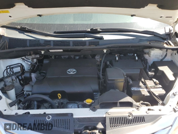 2011 Toyota Sienna XLE AAS with VIN 5TDYK3DC1BS013892, listed as a Copart auction lot 50239495 with 162,184 mi miles and Salvage Title. Bid and sale history available at DreamBid. Image 12.