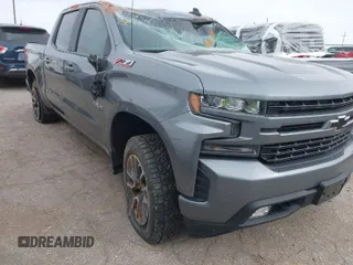 2021 Chevrolet Silverado 1500 RST with VIN 3GCUYEED2MG372203, listed as a IAAI auction lot 41395586 with 119,872 mi miles. Bid and sale history available at carsss.com. Image 1.