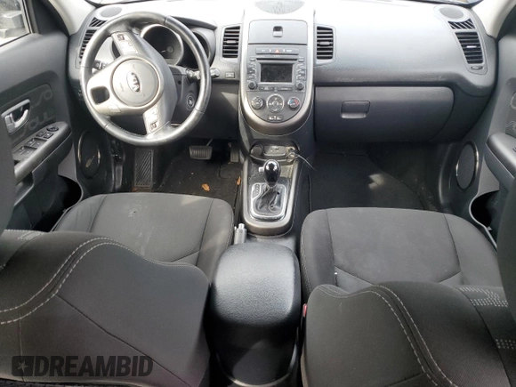 2013 Kia Soul ! with VIN KNDJT2A64D7534190, listed as a Copart auction lot 44303725 with 82,856 mi miles and Salvage Title. Bid and sale history available at carsss.com. Image 8.