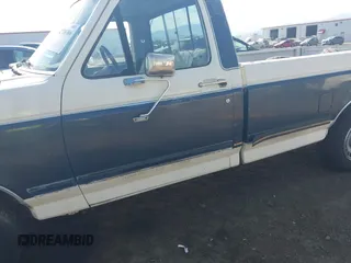 1987 Ford F-150 with VIN 1FTCF15Y9HPA97444, listed as a IAAI auction lot 42738386 with 99,743 mi miles and . Bid and sale history available at DreamBid. Image 6.
