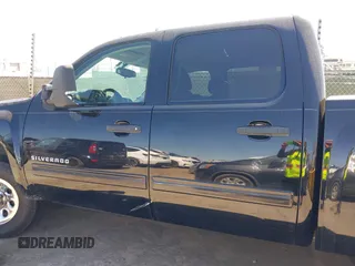 2012 Chevrolet Silverado 1500 LT with VIN 3GCPKSEA3CG290496, listed as a IAAI auction lot 42185201 with 201,402 mi miles and . Bid and sale history available at DreamBid. Image 14.