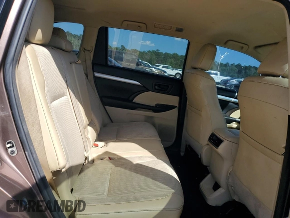 2017 Toyota Highlander LE with VIN 5TDZZRFH0HS191832, listed as a Copart auction lot 57968425 with 155,484 mi miles and Clean title. Bid and sale history available at DreamBid. Image 11.