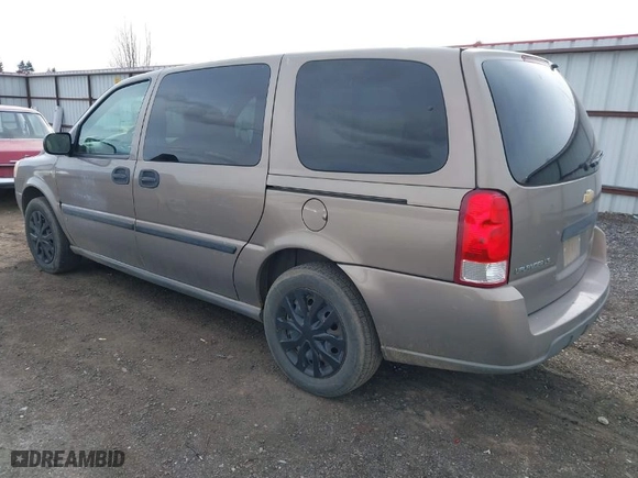 2006 Chevrolet Uplander LS Fleet with VIN 1GNDV23L86D112672, listed as a IAAI auction lot 41749527 with NaN miles. Bid and sale history available at carsss.com. Image 3.