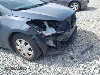 2016 Kia Forte LX with VIN KNAFK4A67G5571834, listed as a IAAI auction lot 41706701 with 100,621 mi miles. Bid and sale history available at carsss.com. Image 13.