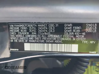 2015 Volvo XC60 T5 Drive-E Premier Plus with VIN YV440MDC7F2606774, listed as a IAAI auction lot 41564034 with 166,758 mi miles. Bid and sale history available at carsss.com. Image 9.