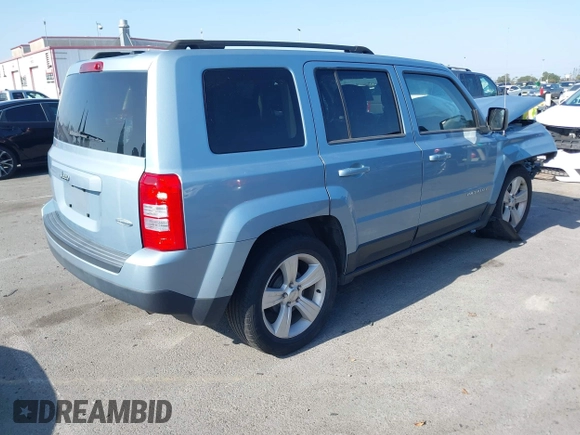 2014 Jeep Patriot Latitude with VIN 1C4NJPFB5ED536401, listed as a IAAI auction lot 42383752 with 68,657 mi miles and . Bid and sale history available at DreamBid. Image 4.