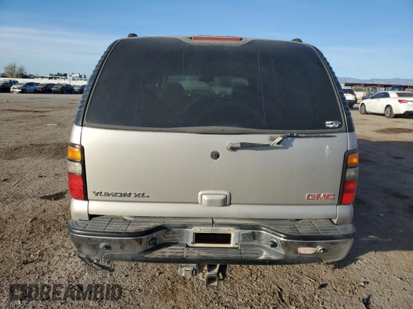 2004 GMC Yukon XL SLT with VIN 3GKEC16Z64G147759, listed as a Copart auction lot 87090054 with 212,418 mi miles and Salvage Title. Bid and sale history available at carsss.com. Image 6.