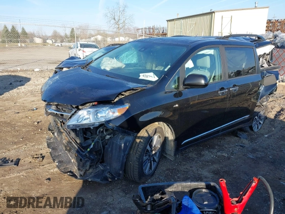 2018 Toyota Sienna XLE with VIN 5TDDZ3DC9JS207367, listed as a IAAI auction lot 41877615 with 104,500 mi miles. Bid and sale history available at carsss.com. Image 2.