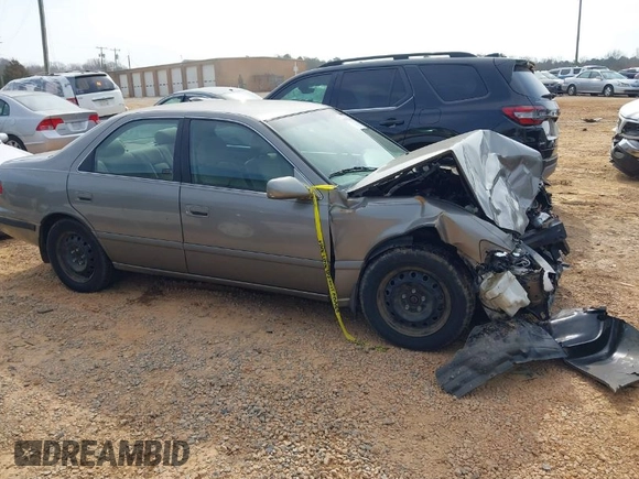 2001 Toyota Camry CE with VIN 4T1BG22K41U099684, listed as a IAAI auction lot 41793186 with 278,645 mi miles and . Bid and sale history available at DreamBid. Image 1.