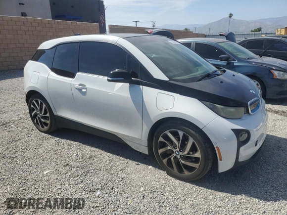2017 BMW i3 with VIN WBY1Z8C30HV891273, listed as a Copart auction lot 58268495 with 136,735 mi miles and Salvage title. Bid and sale history available at DreamBid. Image 4.