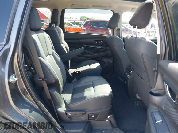 2022 Subaru Ascent Onyx z VIN 4S4WMAJD5N3467776, wystawiony jako IAAI lot #40994675 z przebiegiem 15 204 mil mil oraz . Historia ofert i sprzedaży dostępna na DreamBid. Obrazek 8.