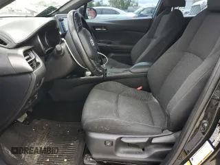 2018 Toyota C-HR XLE with VIN NMTKHMBX8JR001705, listed as a Copart auction lot 57764705 with 92,847 mi miles and Salvage title. Bid and sale history available at DreamBid. Image 7.