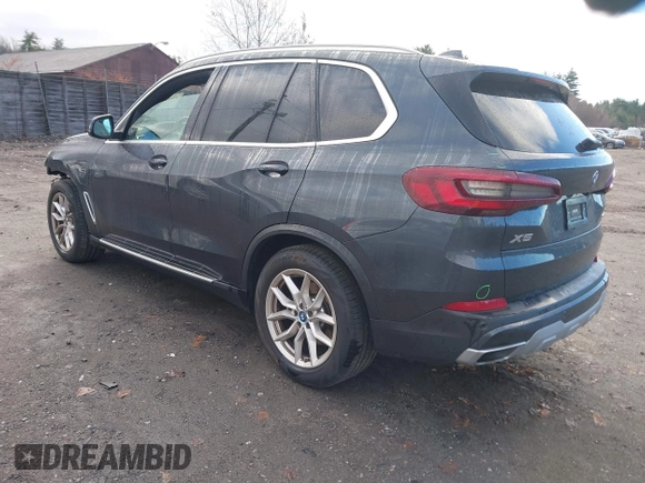 2022 BMW X5 xDrive45e with VIN 5UXTA6C05N9K75681, listed as a IAAI auction lot 40954930 with 13,463 mi miles. Bid and sale history available at carsss.com. Image 3.