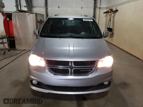 2017 Dodge Grand Caravan SXT with VIN 2C4RDGCG6HR624660, listed as a Copart auction lot 55394965 with 119,102 mi miles and Clean Title. Bid and sale history available at DreamBid. Image 5.