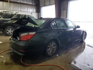 2005 BMW 5 Series 530i with VIN WBANA73585CR59510, listed as a Copart auction lot 87917795 with Not Provided miles and Salvage Title. Bid and sale history available at DreamBid. Image 3.