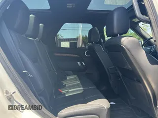 2018 Land Rover Discovery HSE with VIN SALRR2RV8JA055145, listed as a Copart auction lot 53189885 with 133,721 mi miles and Clean Title. Bid and sale history available at carsss.com. Image 6.